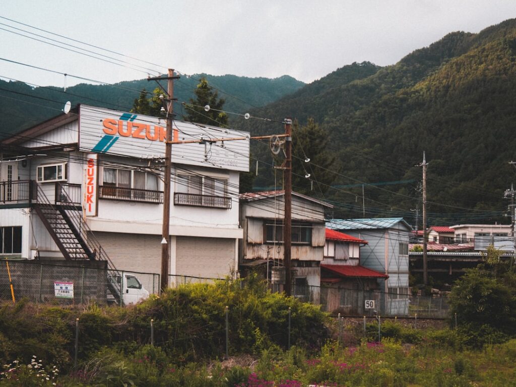 「自分の農地を駐車場にしたい」は、勝手にできません——農地転用許可の基本